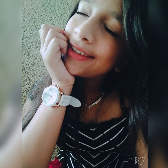 Meet your Posher, Stacy - Picture 1 of 1